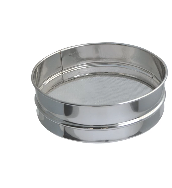 TAMIS A FARINE EN INOX 